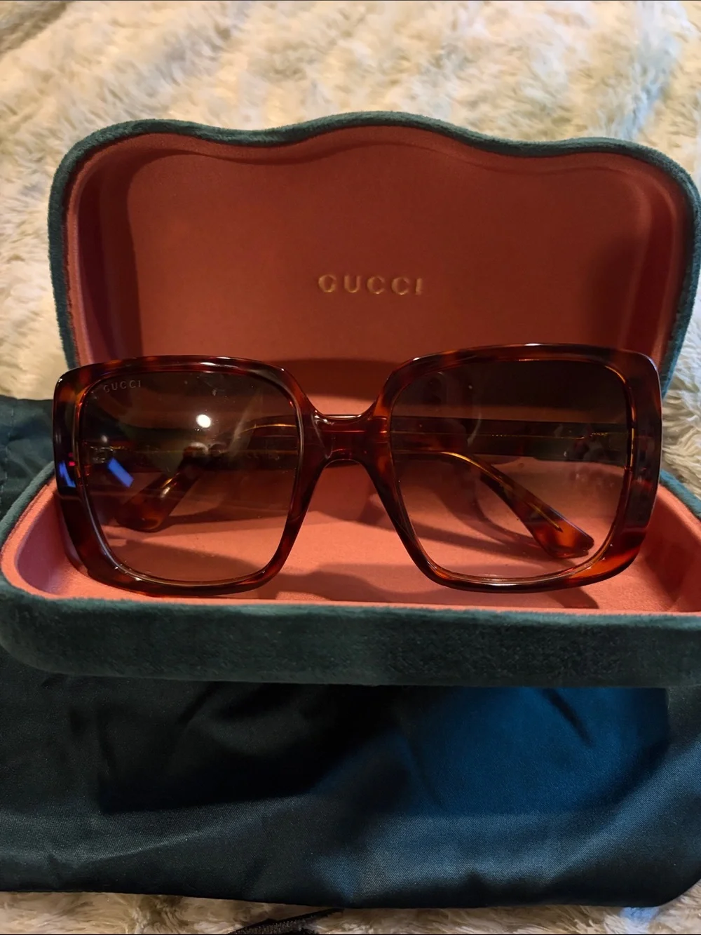 GUCCI Women's Tortoiseshell Square Sunglasses brown designer case/bag cute fancy